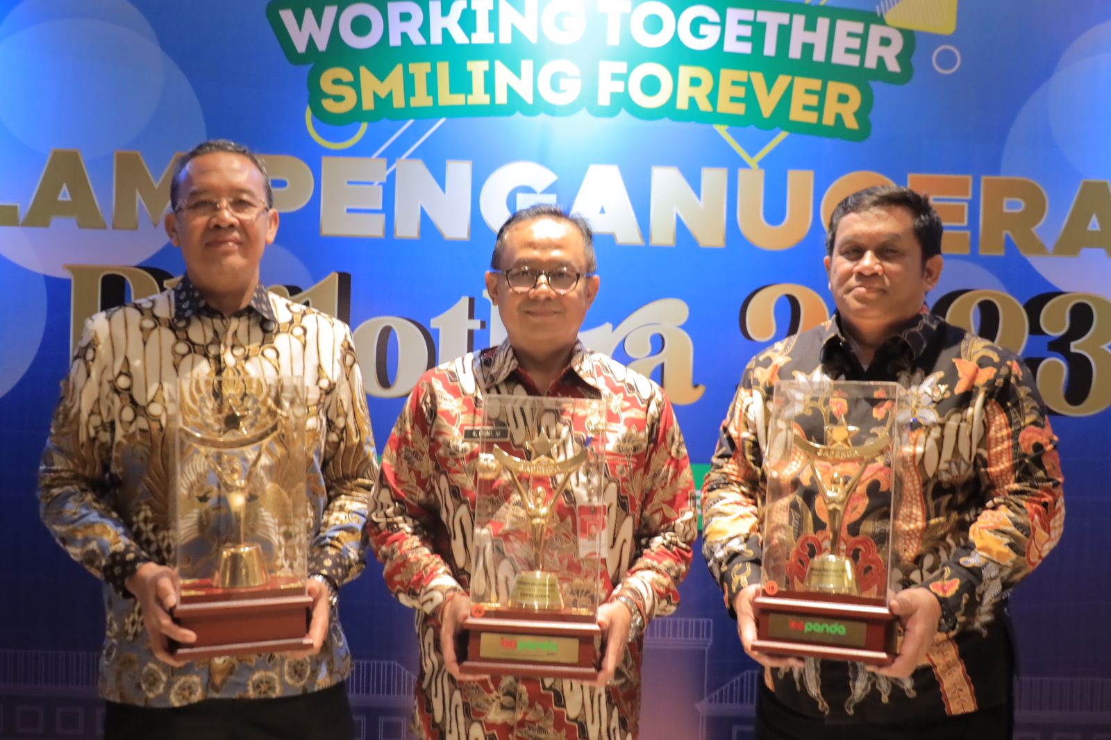 Pemkot Bekasi meraih tiga penghargaan pada ajang Anugerah Philothra tahun 2023. (Foto: Ist)